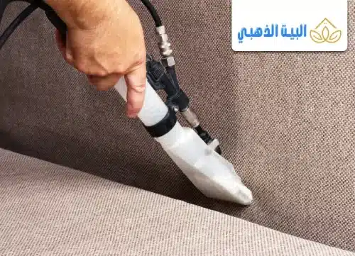 طريقة تنظيف الكنب المتسخ جدا